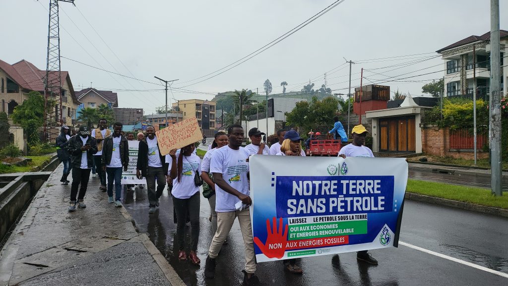 Community mobilisation in the streets of Goma against oil exploitation in Virunga National Park and in the DRC more broadly. Photo credit: Elvis OLENGA – ACEDH ASBL